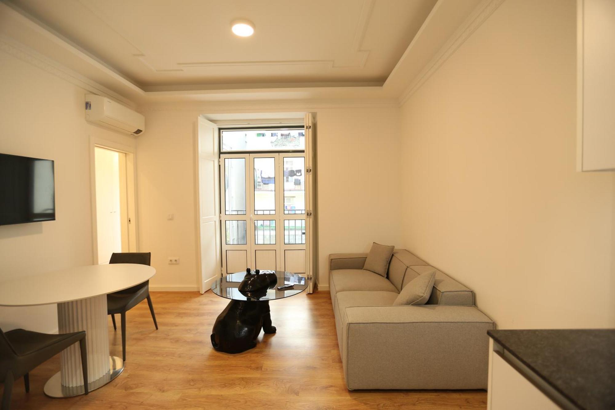 63 Letter Sanches Appartement